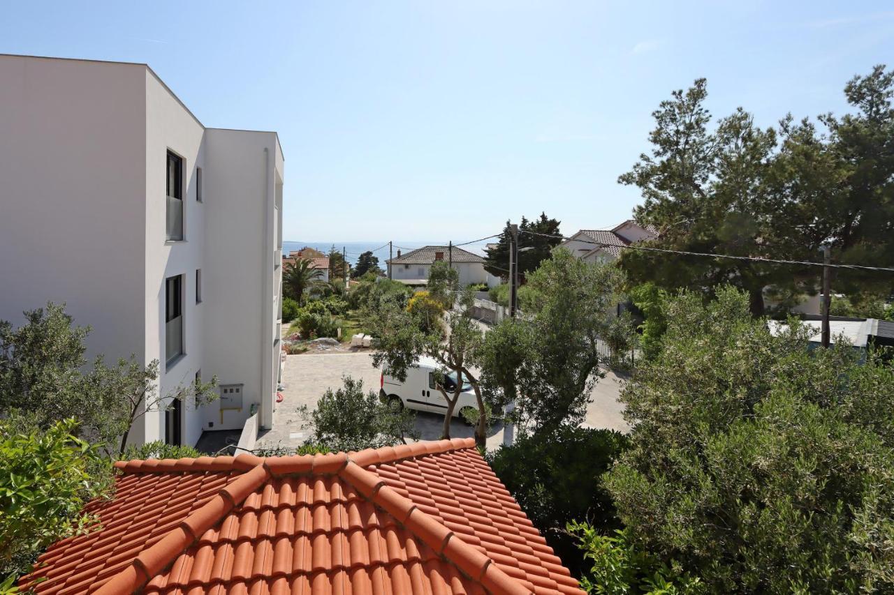 Apartments And Rooms By The Sea Banjol, Rab - 19692 Exterior foto